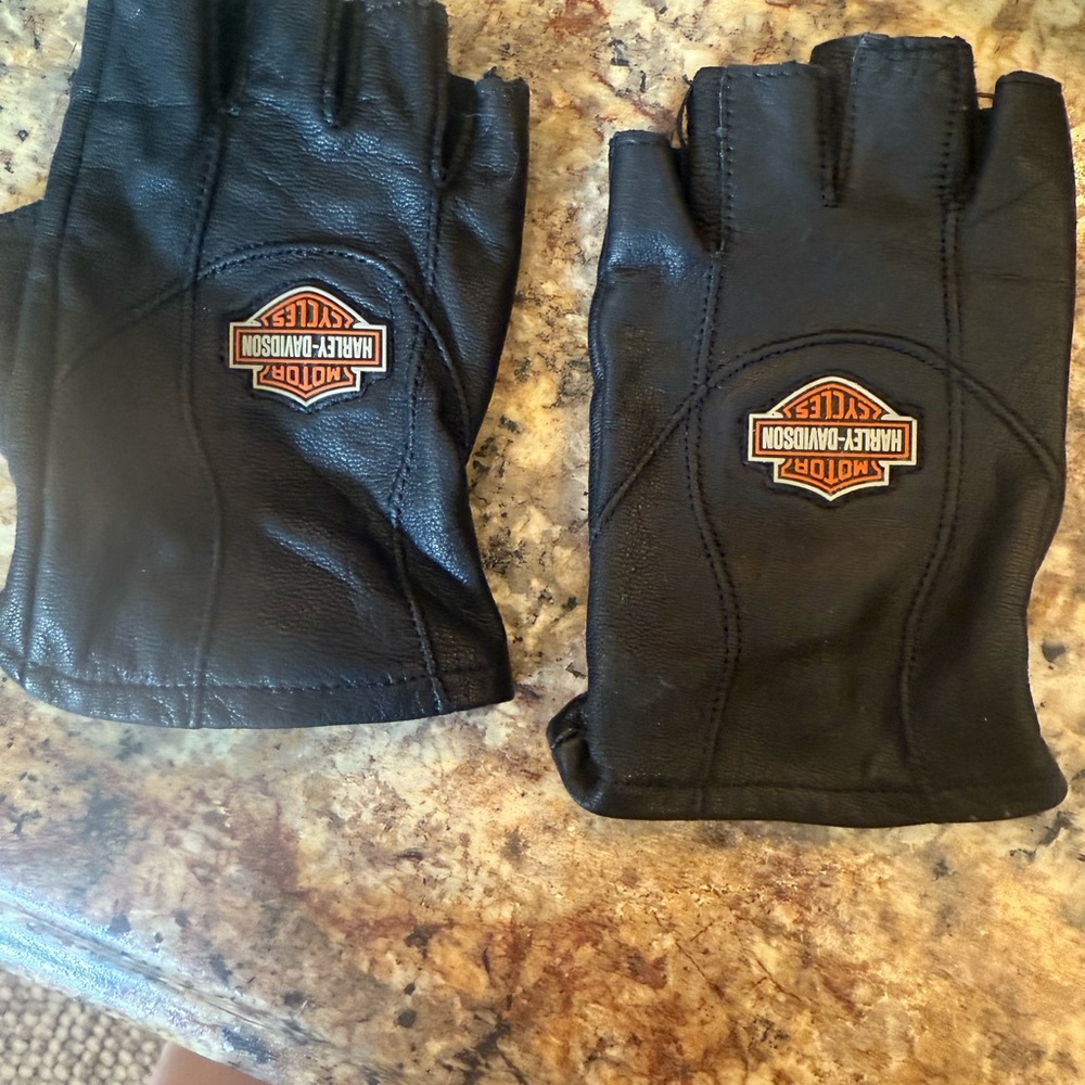 Harley-Davidson Black Leather Fingerless Gloves